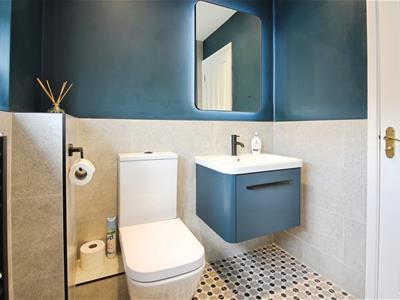 Picture 19